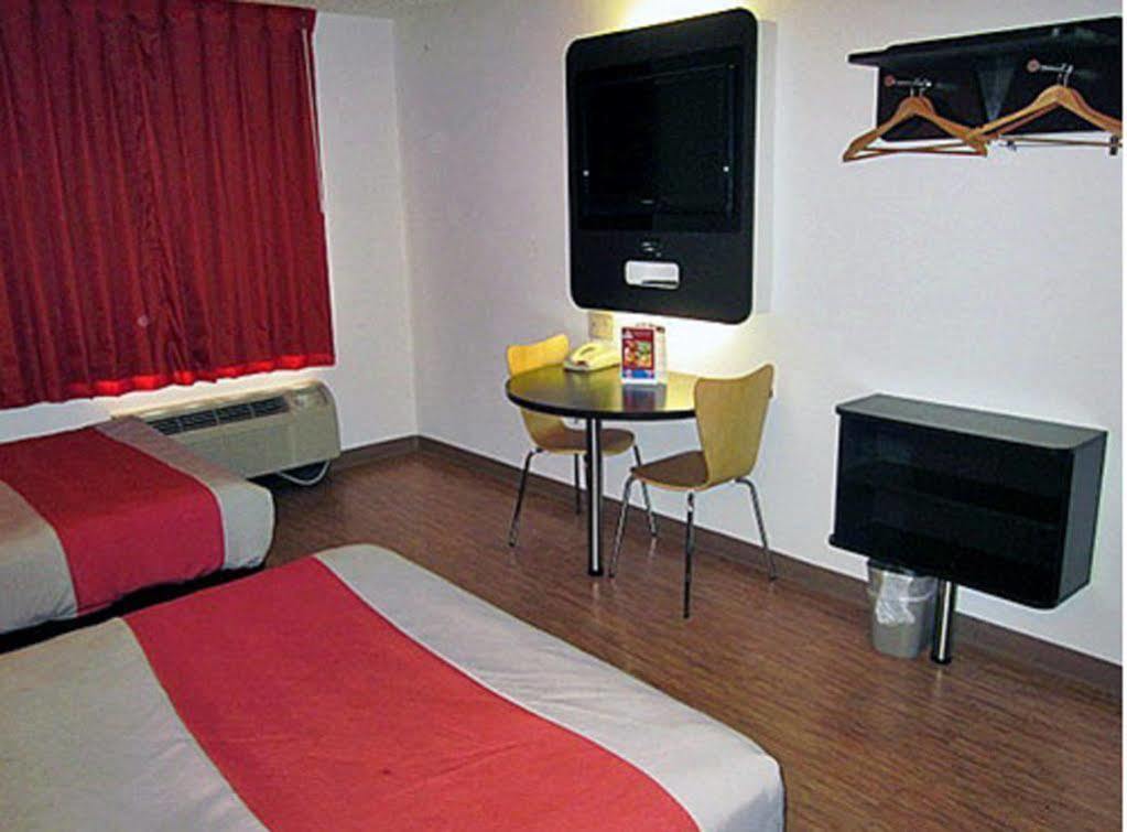 Motel 6-Plano, Tx - West - Frisco エクステリア 写真